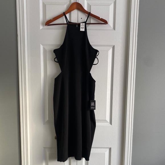 NWT Express Black Cut-Out LBD - Picture 1 of 5